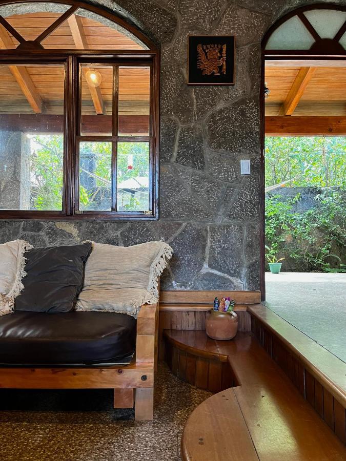 Casa Qatzij - Guest House, Lake Atitlan San Lucas Tolimán Eksteriør billede