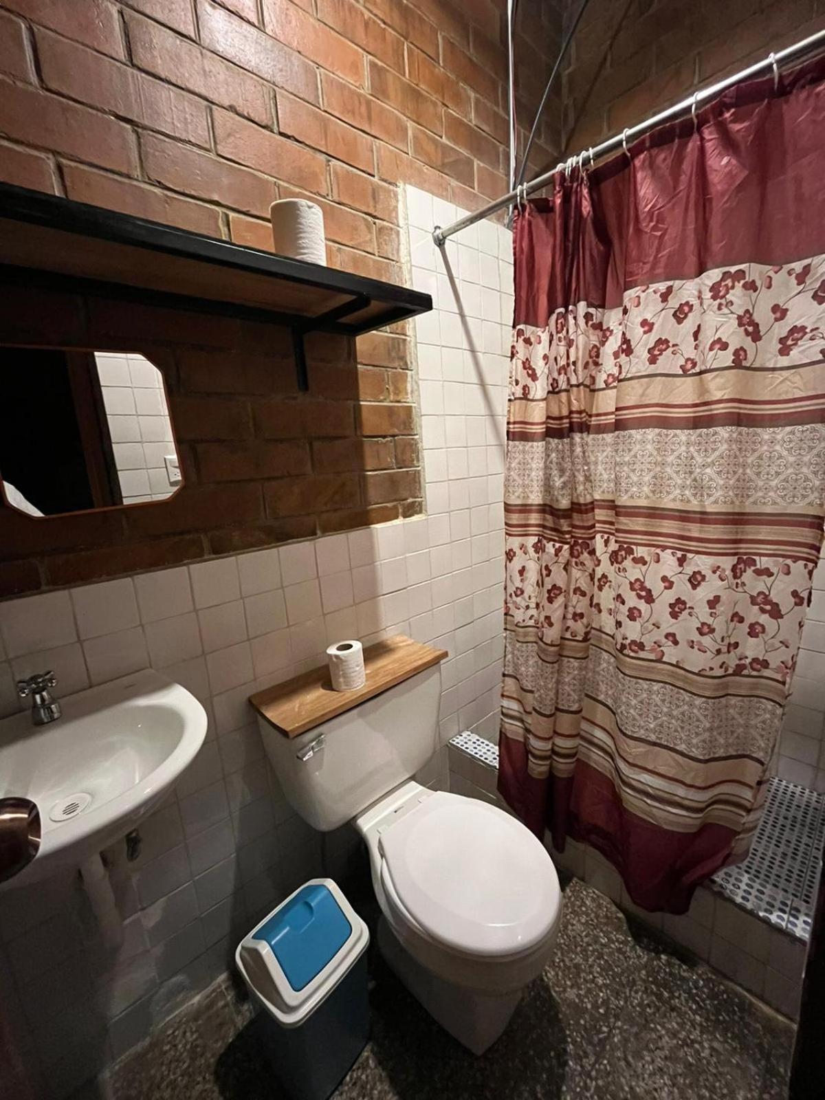 Casa Qatzij - Guest House, Lake Atitlan San Lucas Tolimán Eksteriør billede