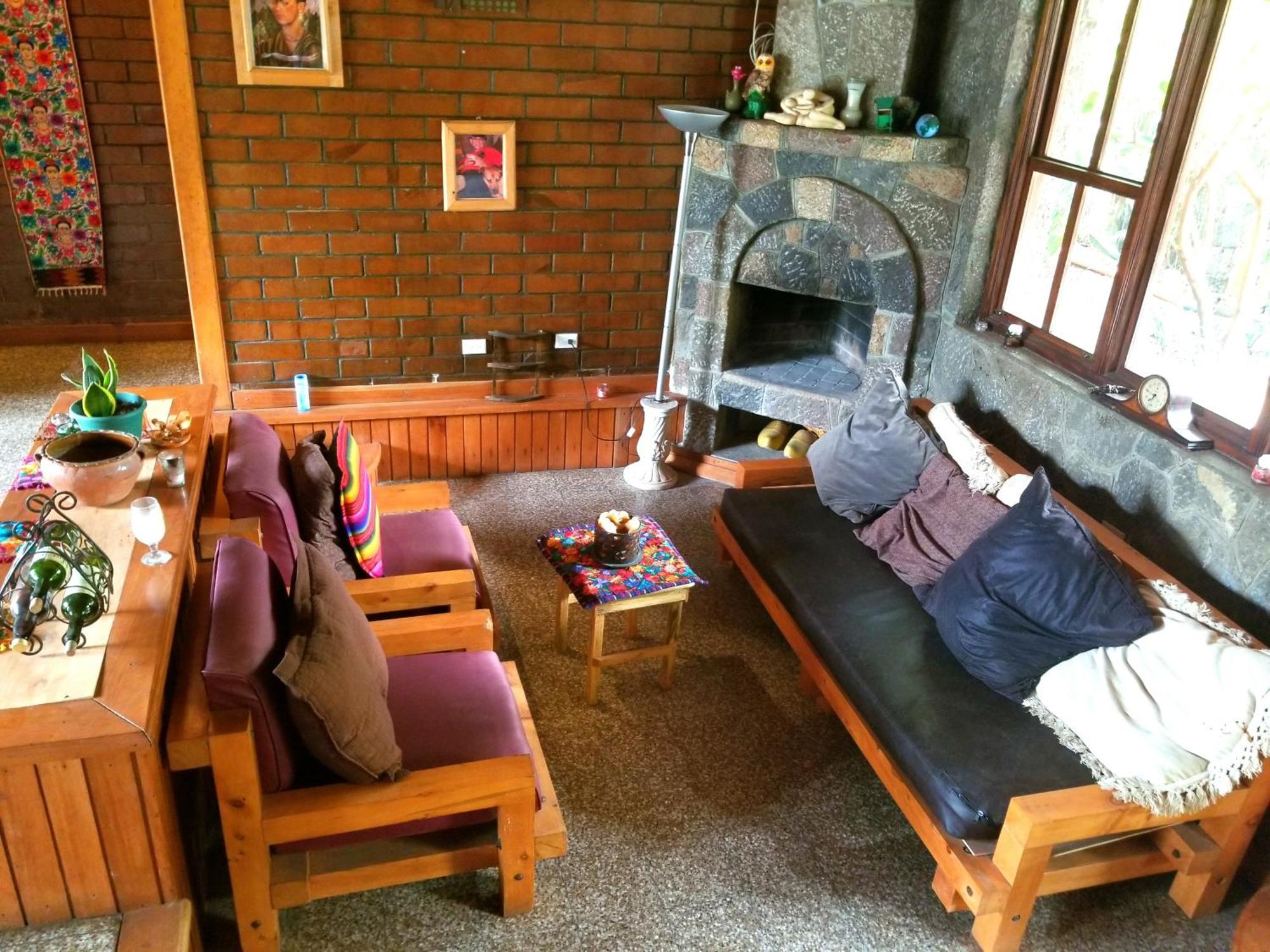 Casa Qatzij - Guest House, Lake Atitlan San Lucas Tolimán Eksteriør billede